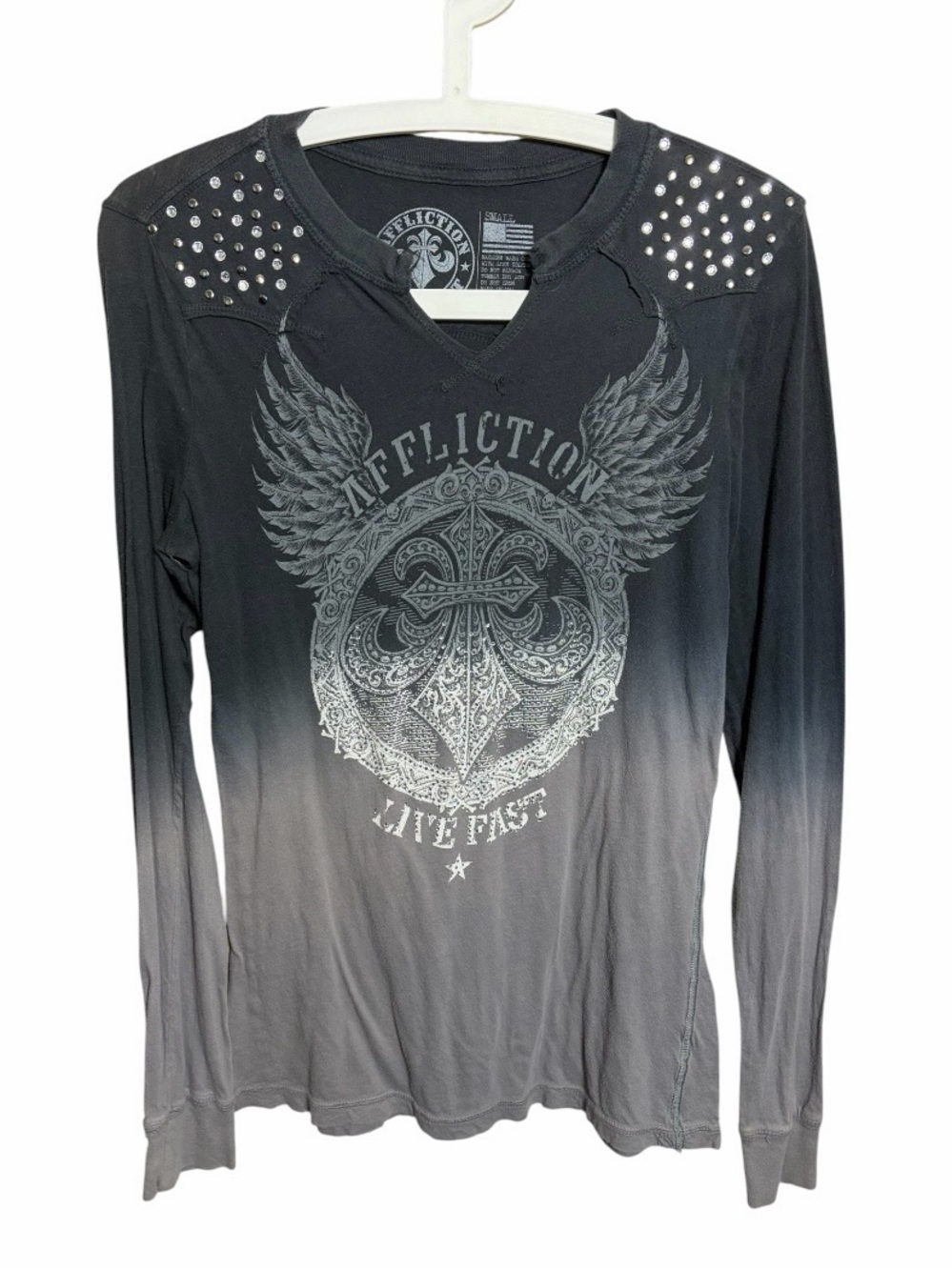 Affliction long sleeve tee studded rhinestones Live Fast black gray ombré